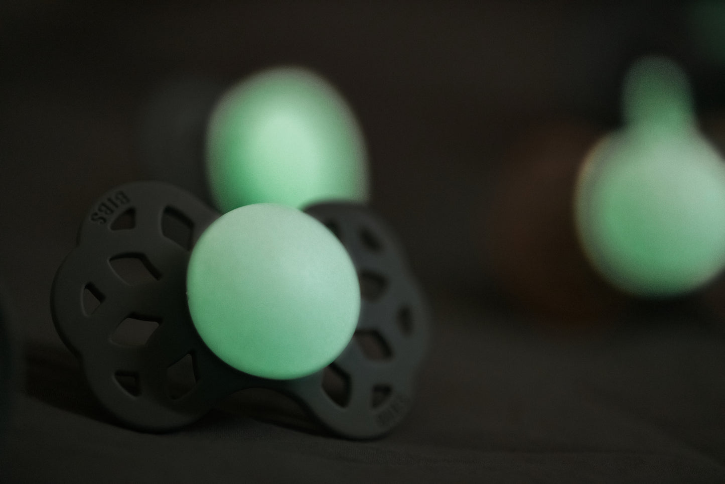 BIBS Pacifier Infinity 2 PACK Anatomical Silicone Size 1 Sage GLOW/Cloud GLOW