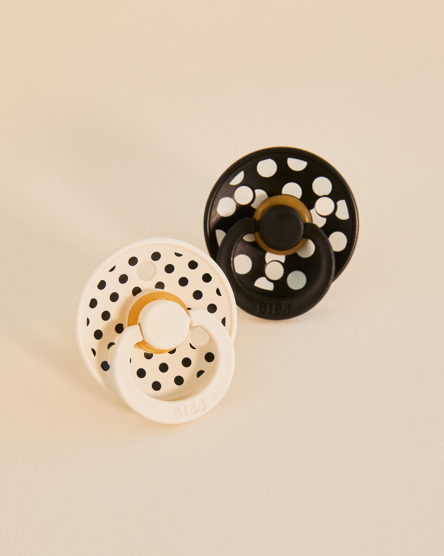 BIBS Pacifier Studio Colour Round 2 PACK Polka Latex Size 1 Ivory/Black